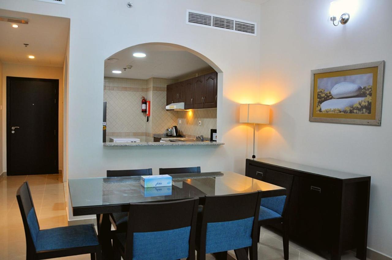 دبي Care Holiday Homes Apartments Barsha Heights المظهر الخارجي الصورة
