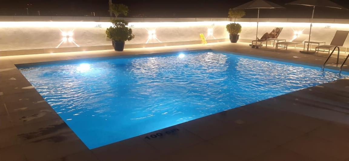دبي Care Holiday Homes Apartments Barsha Heights المظهر الخارجي الصورة